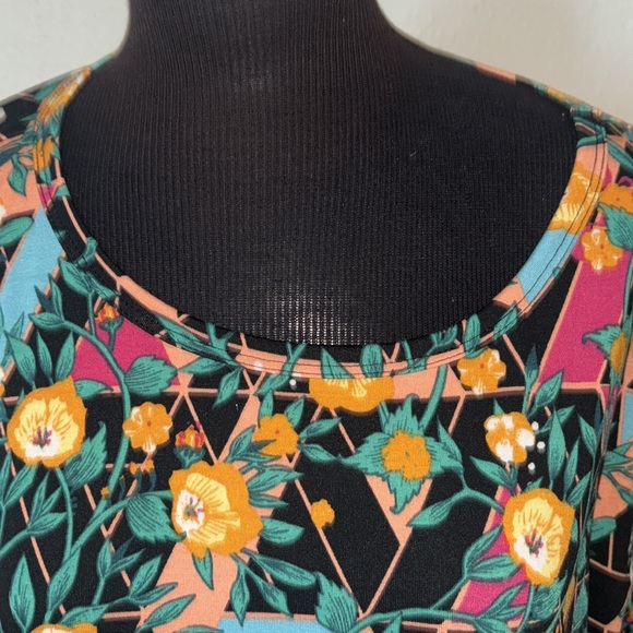 LulaRoe Debbie Floral Print Dress size 3X NWT - Picture 3 of 9